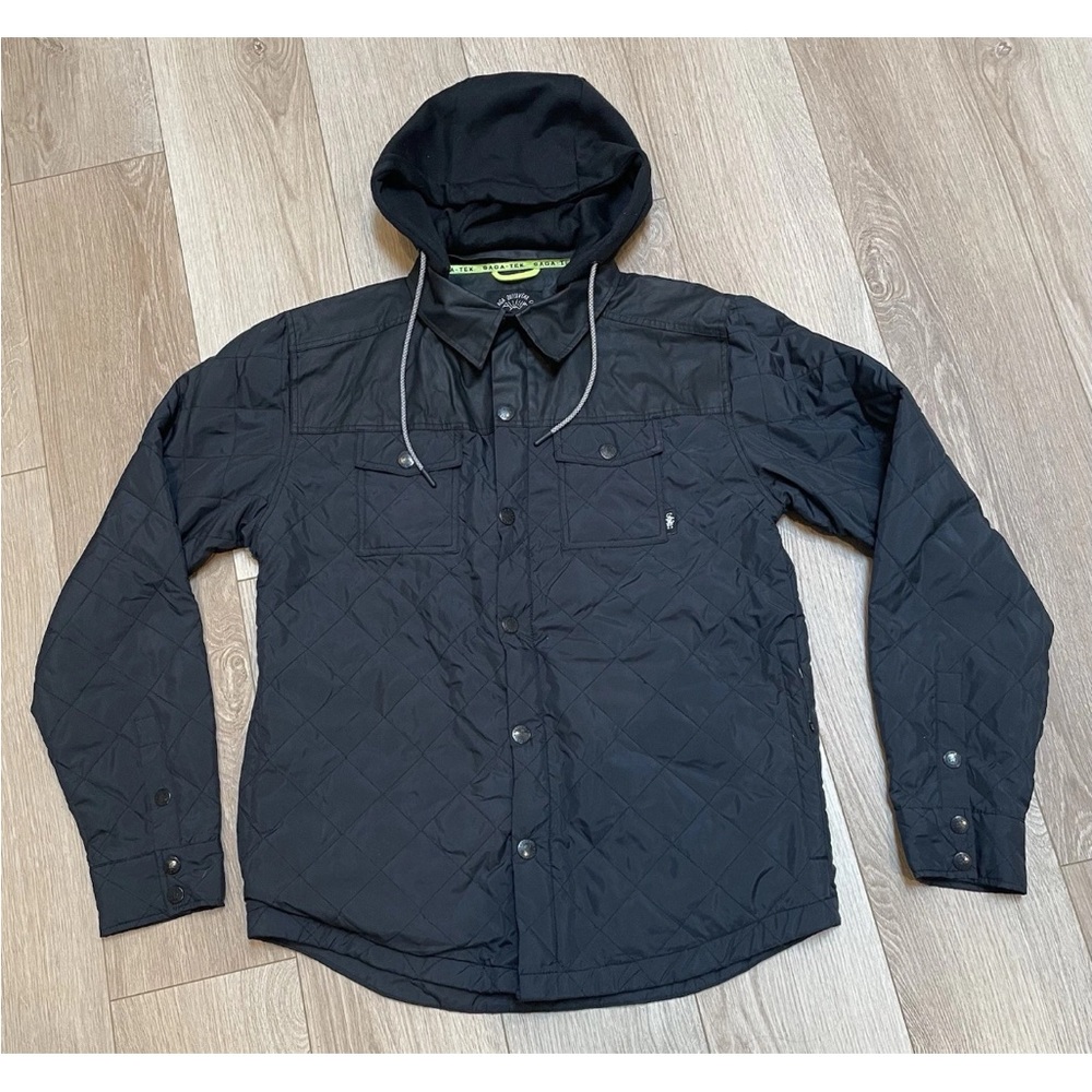 Saga Outerwear Men’s L Black Hooded Quilted Puffer Lined Jacket Zipper & Snaps